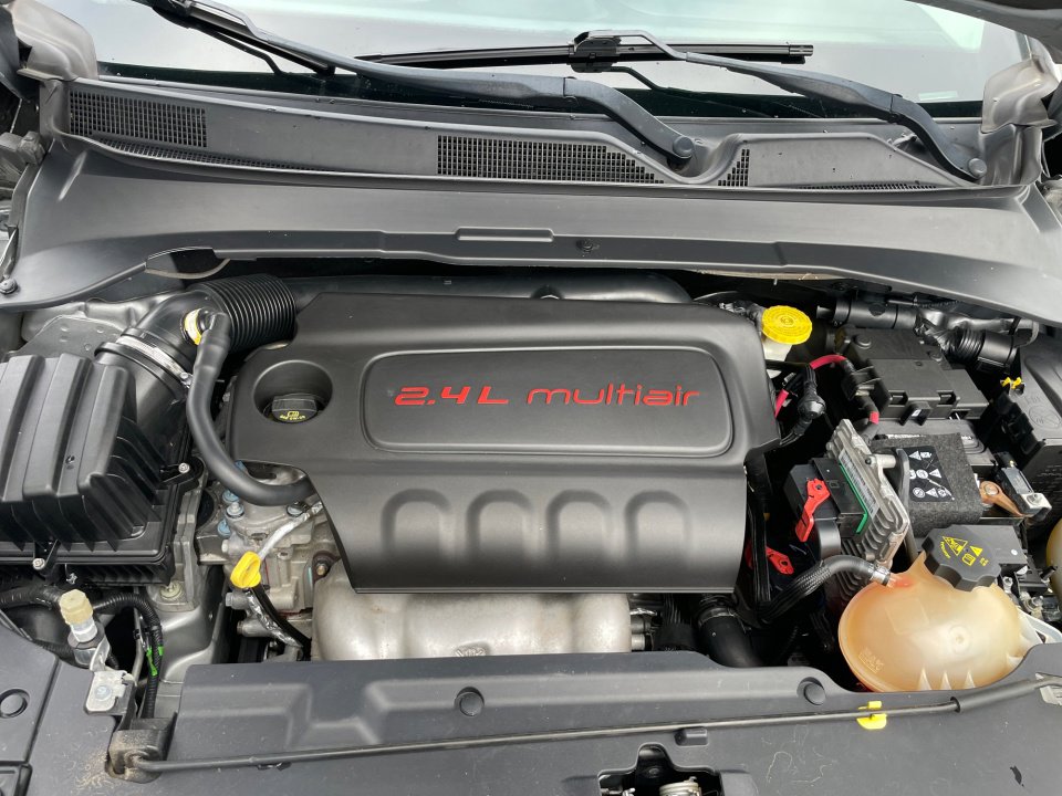 Used 2018 Jeep Compass Sport image 19