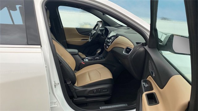 Used 2022 Chevrolet Equinox Premier image 13