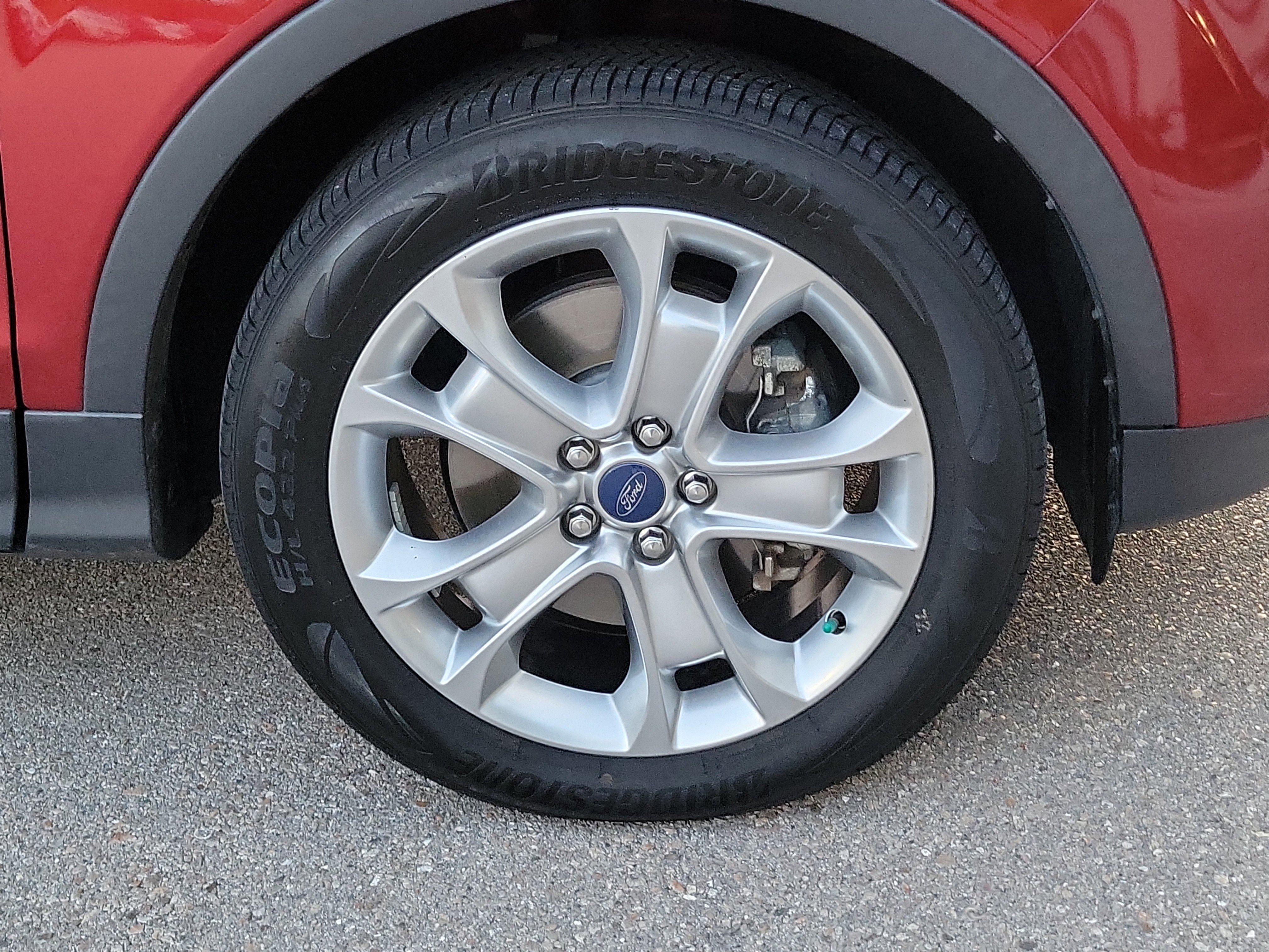 Used 2016 Ford Escape Titanium FWD image 9