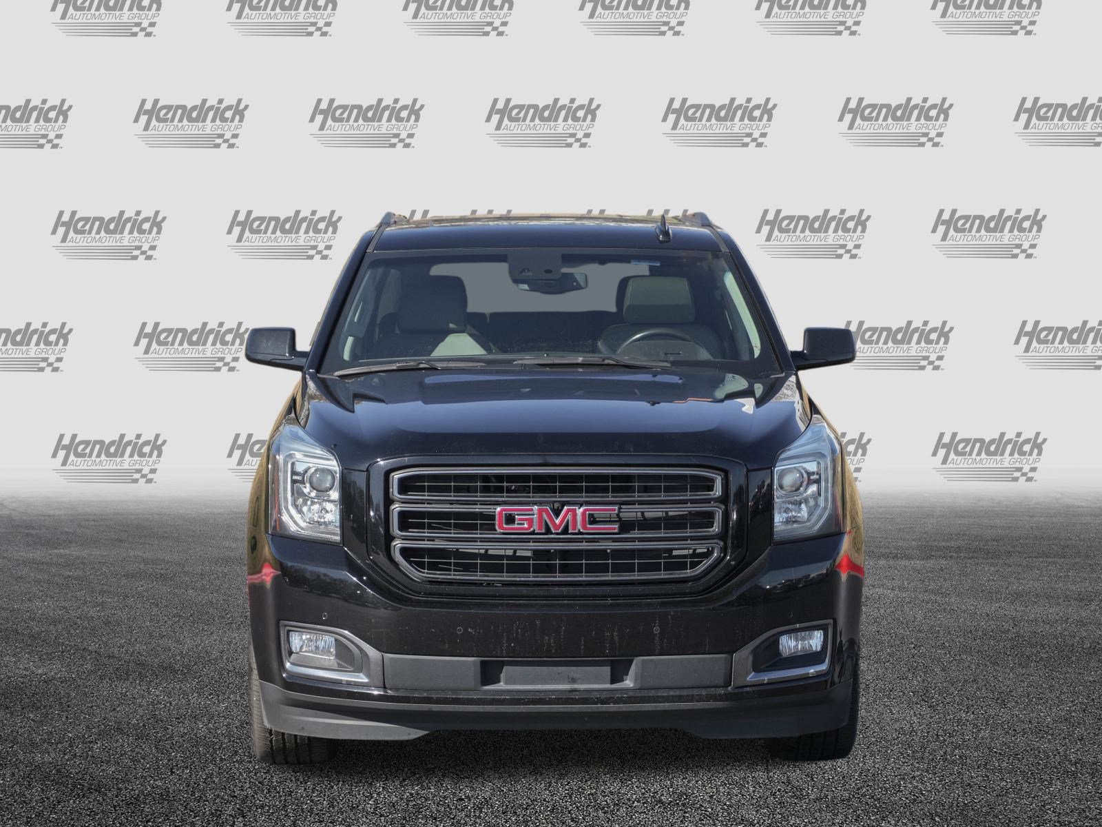 Used 2019 GMC Yukon SLT w/ Graphite Edition image 3