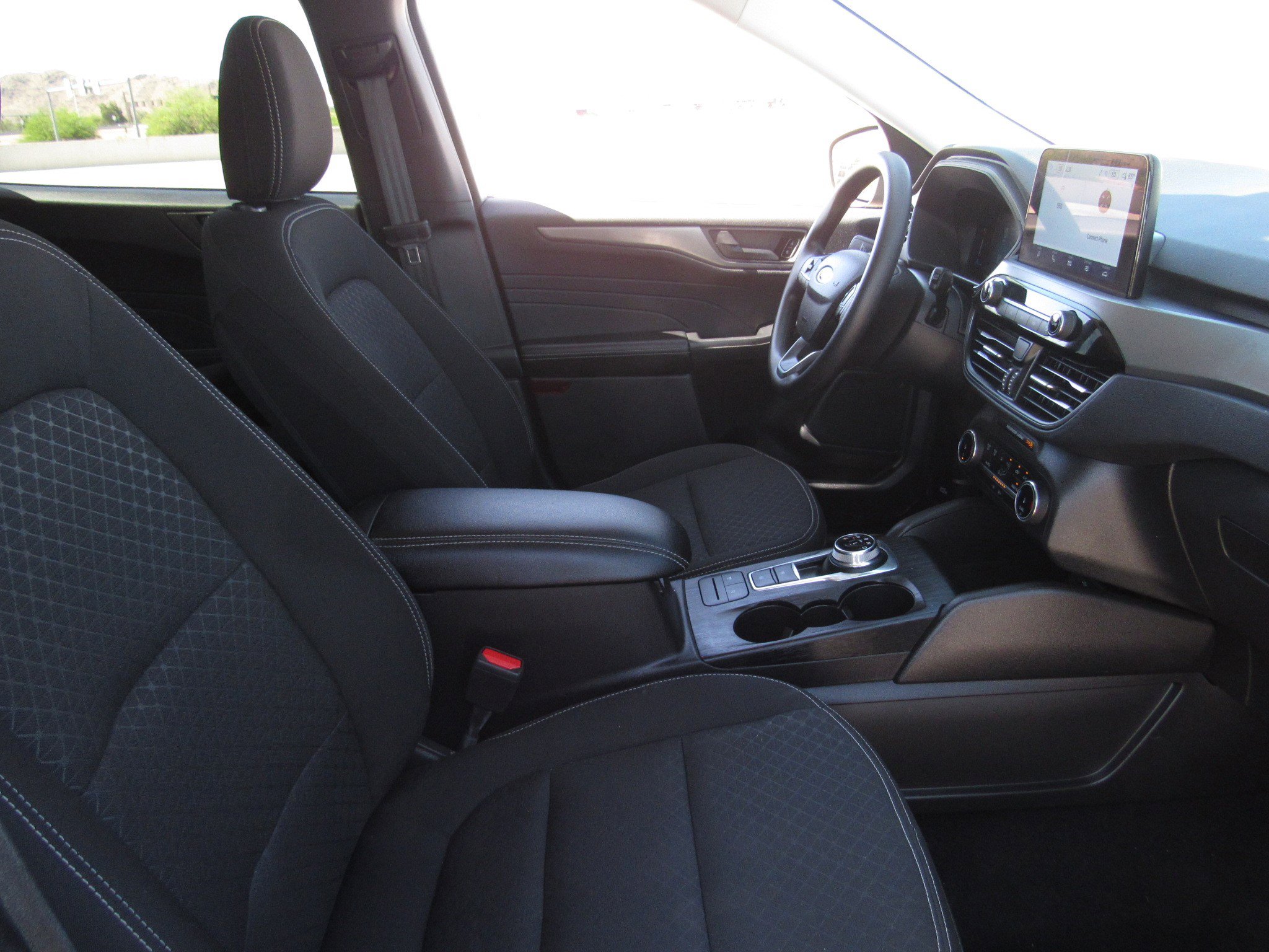 Used 2025 Ford Escape Active AWD/4WD image 8