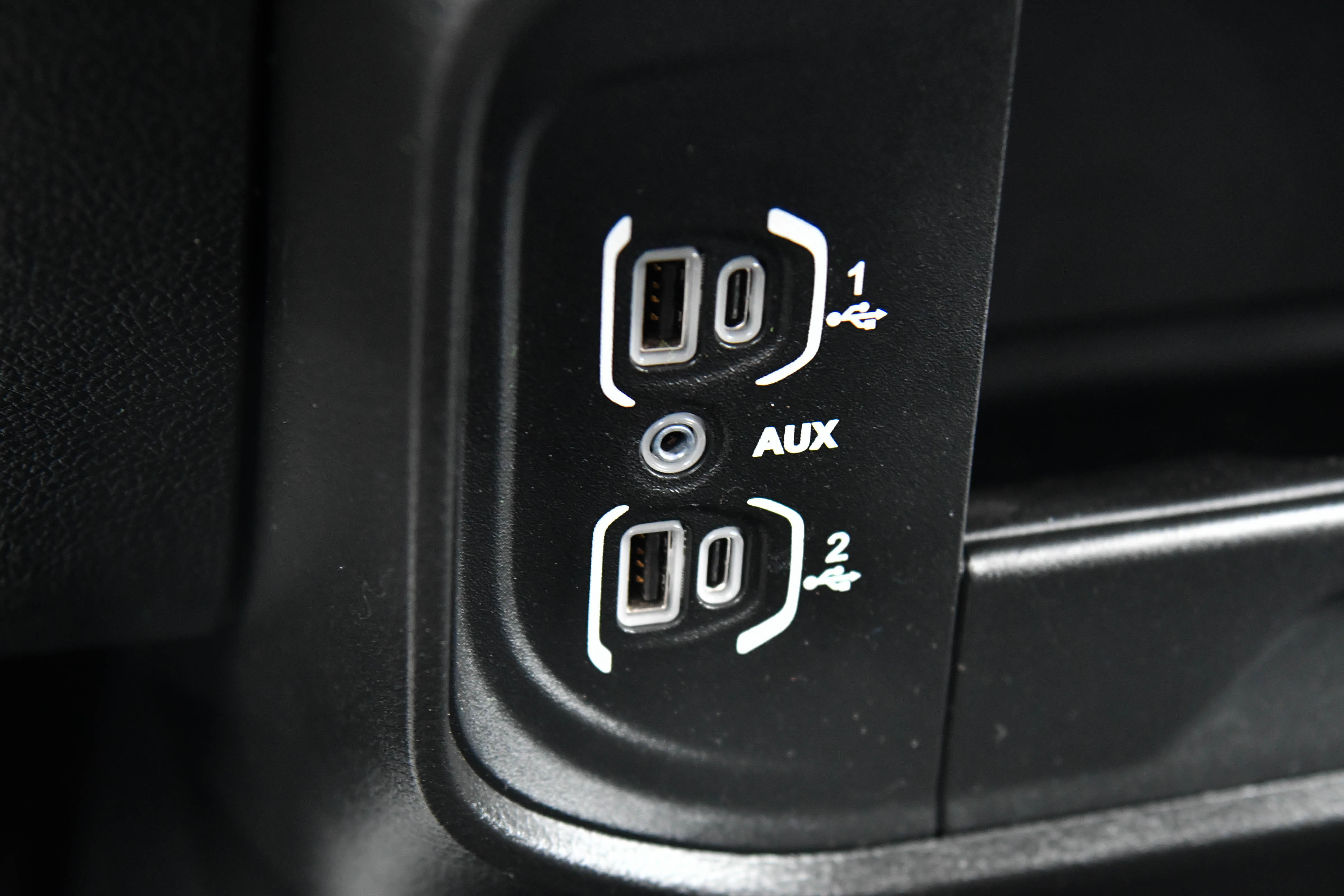 Used 2024 RAM 2500 Laramie image 35