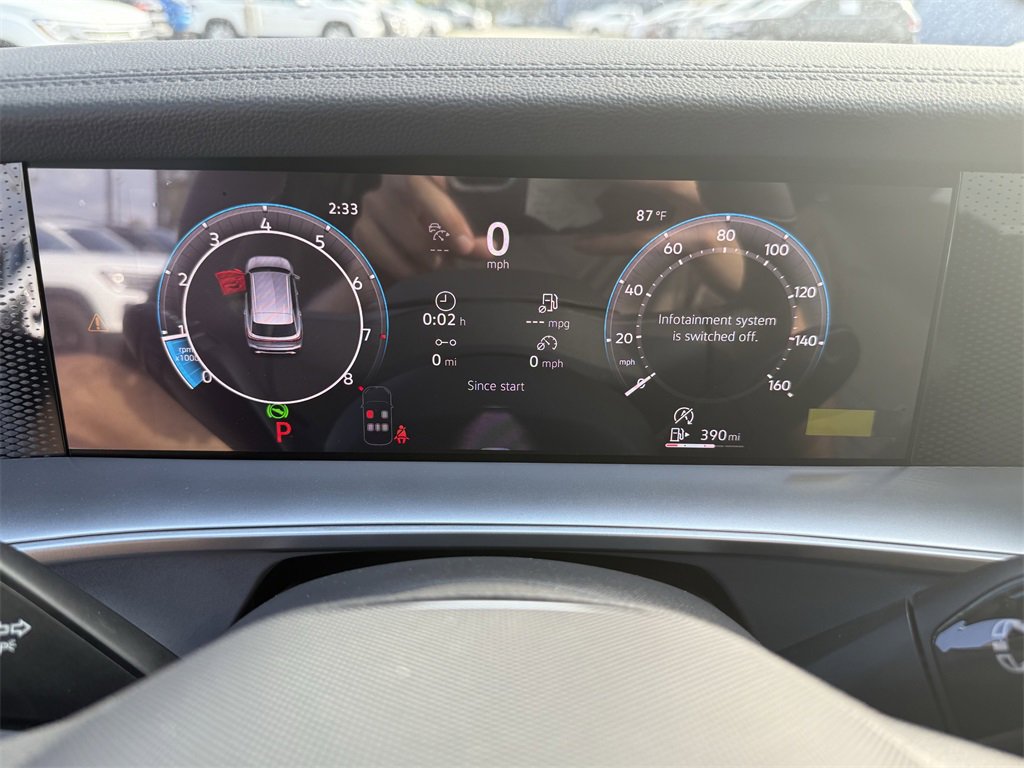 New 2026 Volkswagen Tiguan SE R-Line image 17