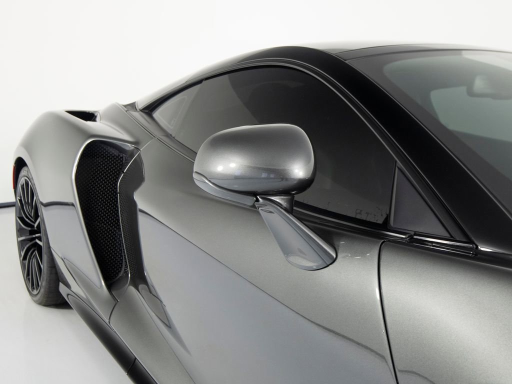 Used 2021 McLaren GT image 37