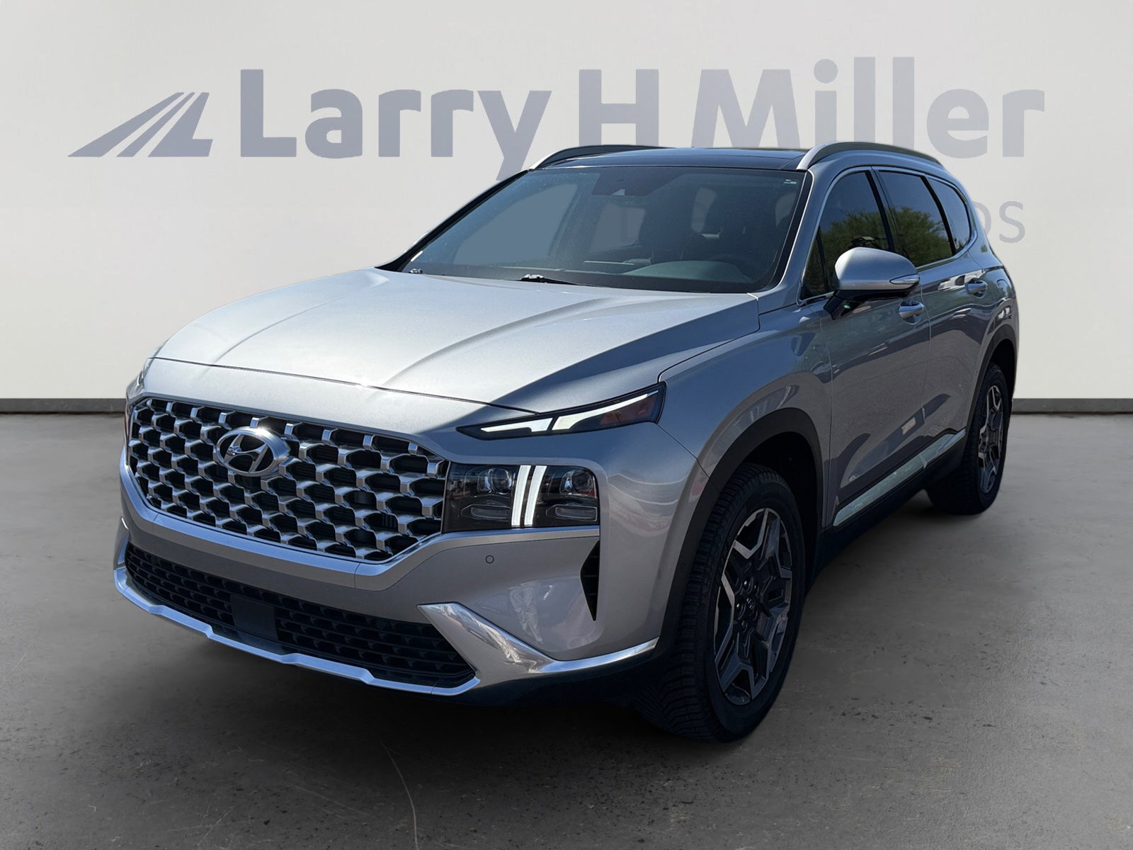 Used 2023 Hyundai Santa Fe Limited AWD/4WD image 1