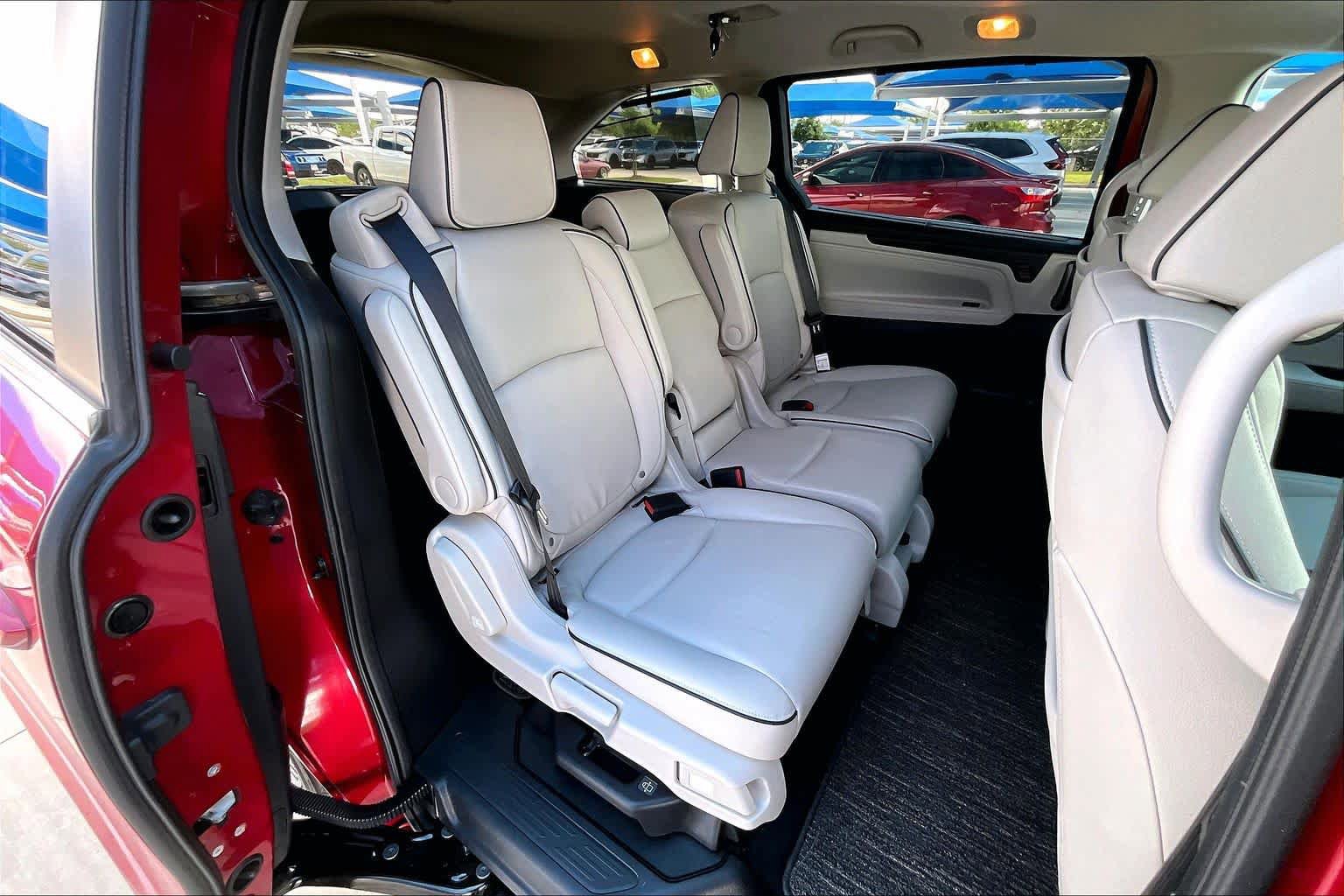 Used 2026 Honda Odyssey Touring image 20