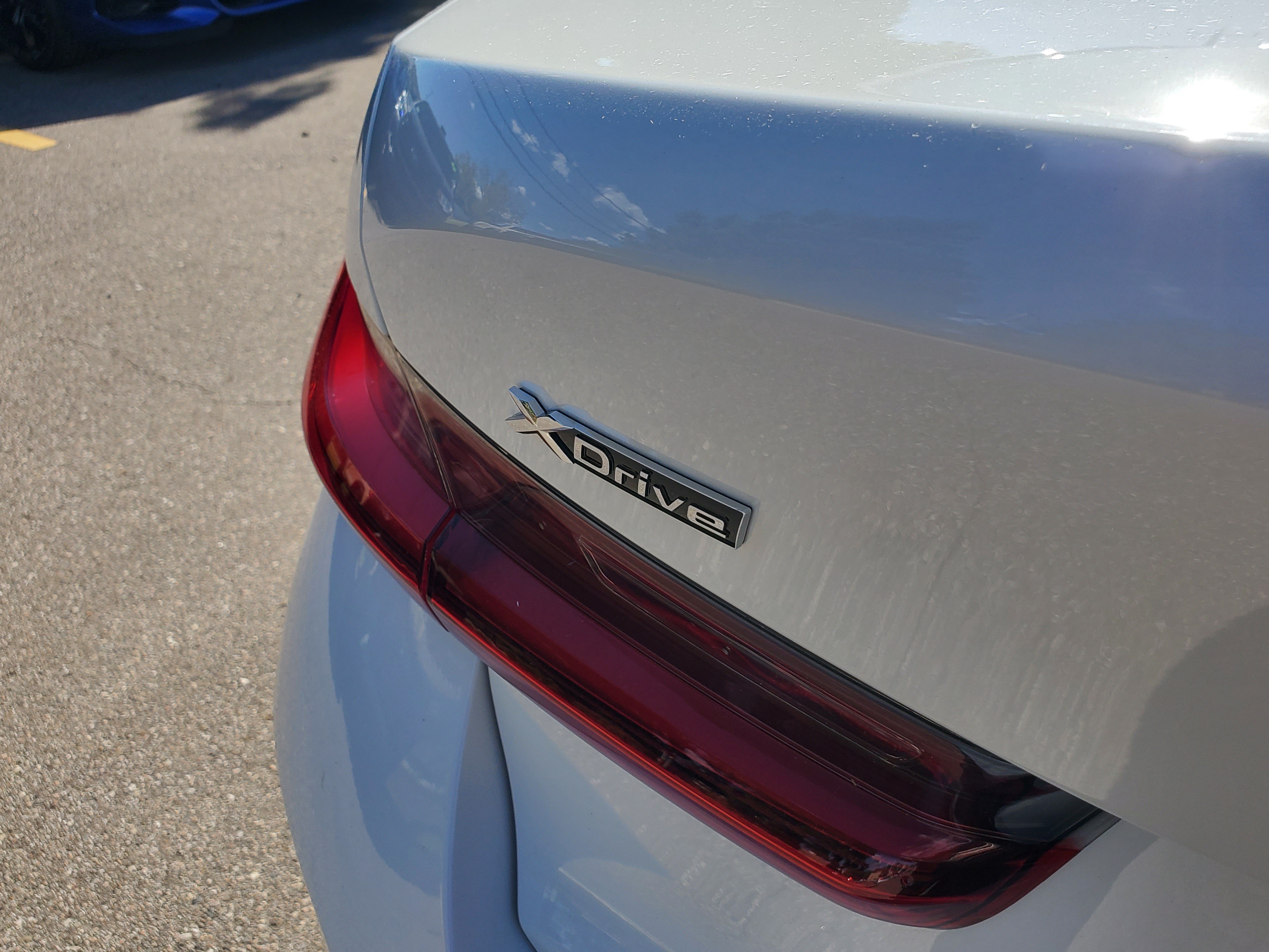 Certified 2024 BMW 330i xDrive Sedan w/ Convenience Package AWD/4WD image 35