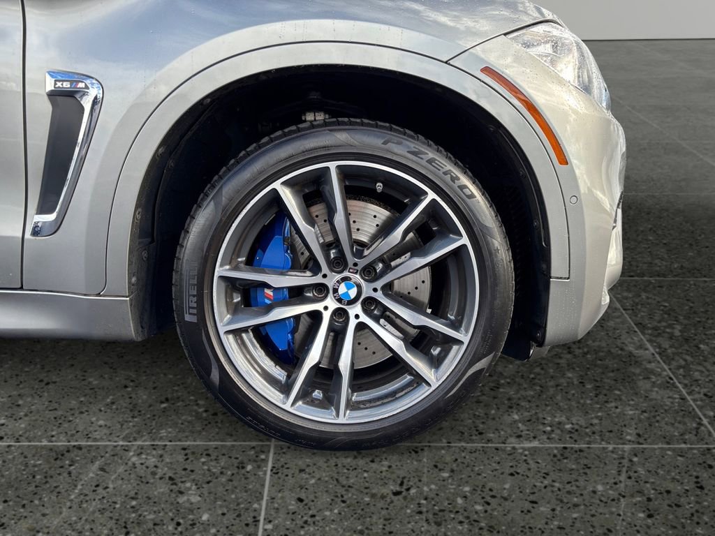 Used 2018 BMW X6 M image 9