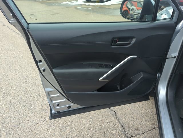 Used 2024 Toyota Corolla Cross LE image 13