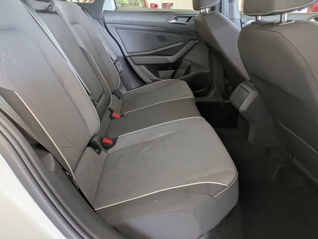 Used 2025 Volkswagen Jetta Sport image 29
