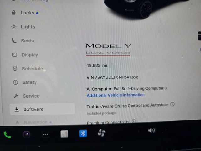 Used 2022 Tesla Model Y Performance AWD/4WD image 27