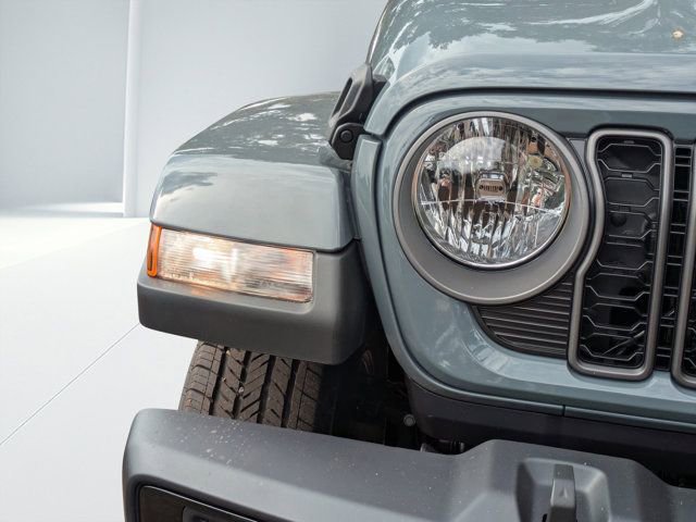 New 2025 Jeep Gladiator Sport image 8