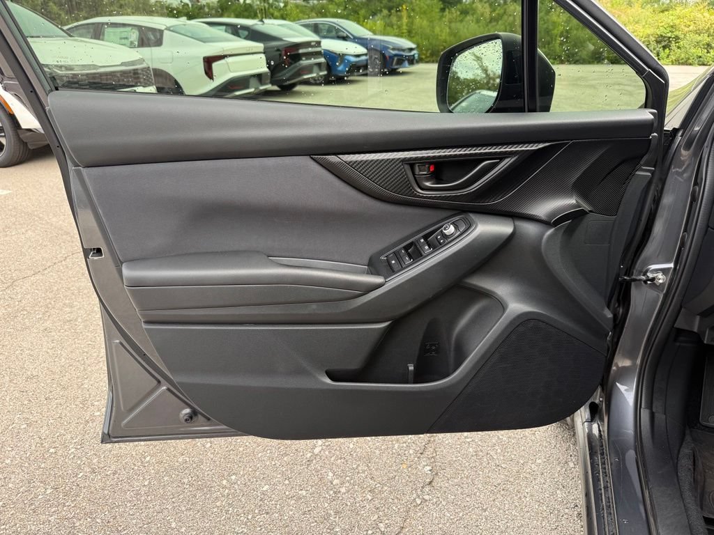 Used 2022 Subaru Crosstrek 2.0i Premium w/ Moonroof Package AWD/4WD image 6