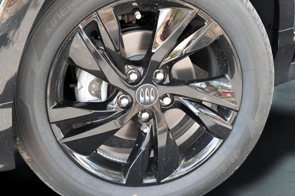 New 2026 Buick Encore GX Sport Touring w/ Advanced Technology Package image 2