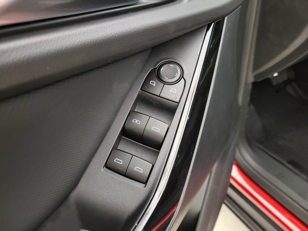 New 2026 Chevrolet Equinox LT w/ Midnight Edition FWD image 23