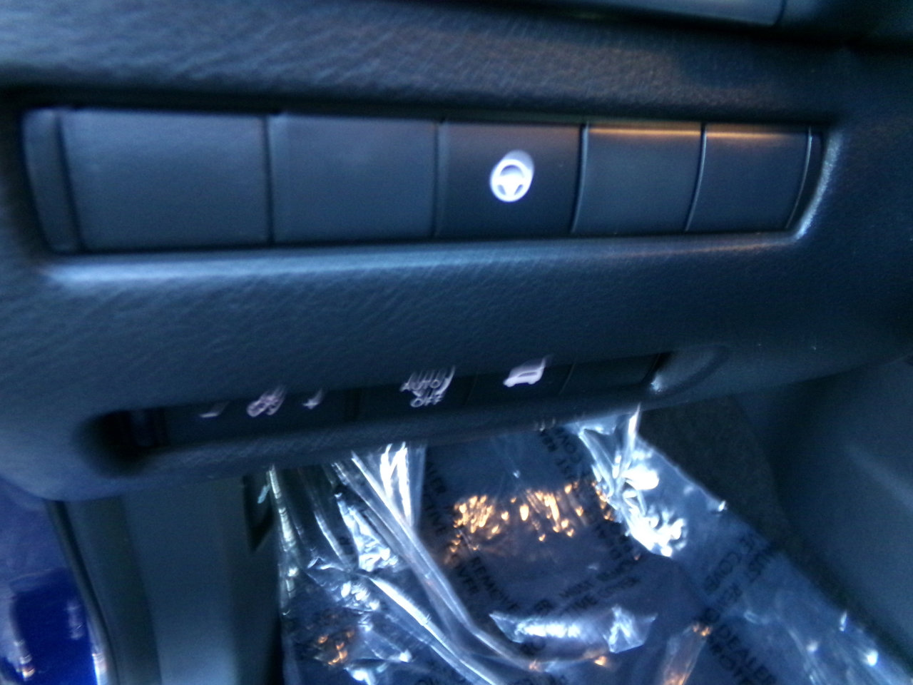 Used 2023 Nissan Rogue SL image 16