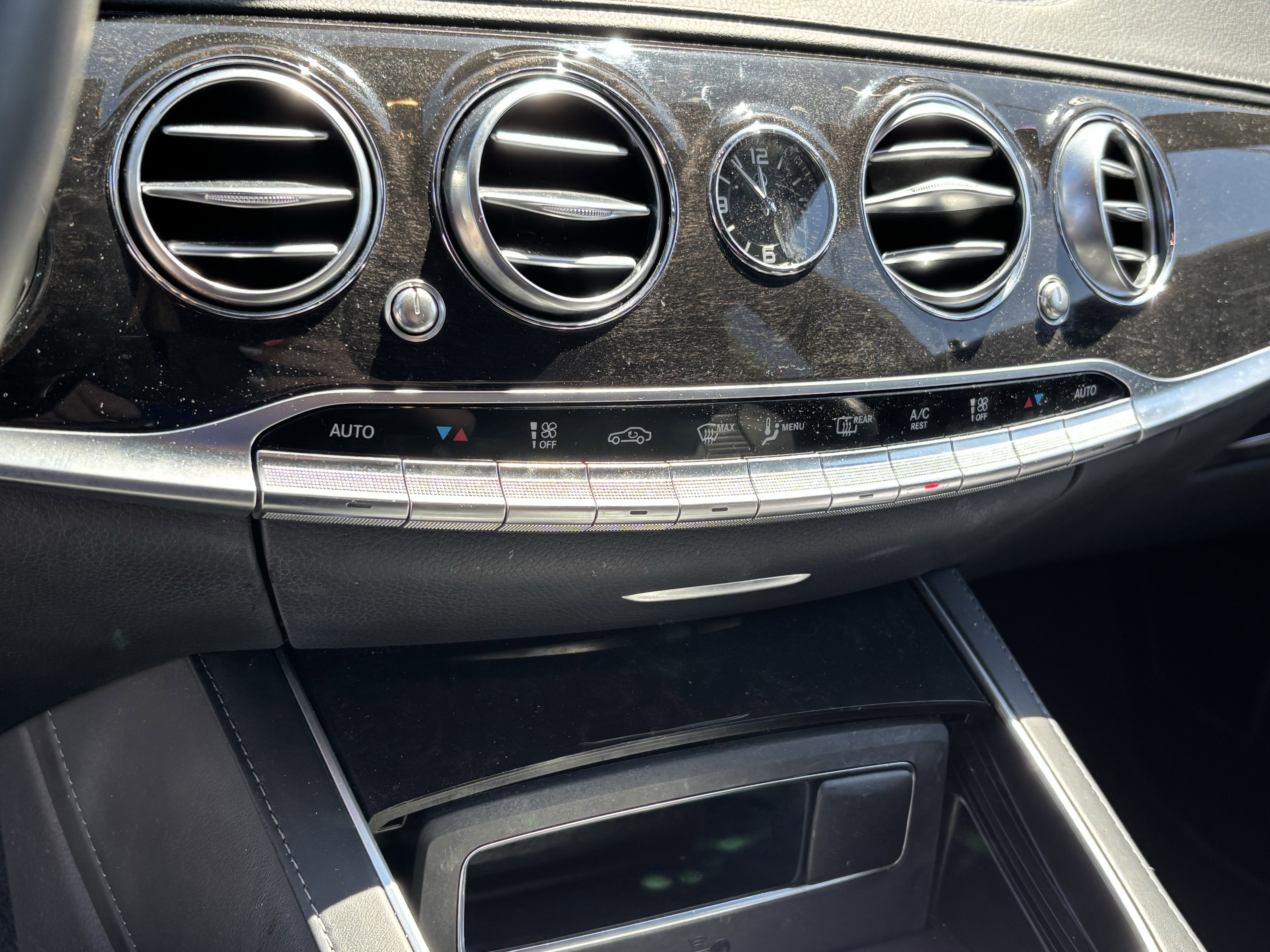 Used 2020 Mercedes-Benz S 560 Sedan image 26