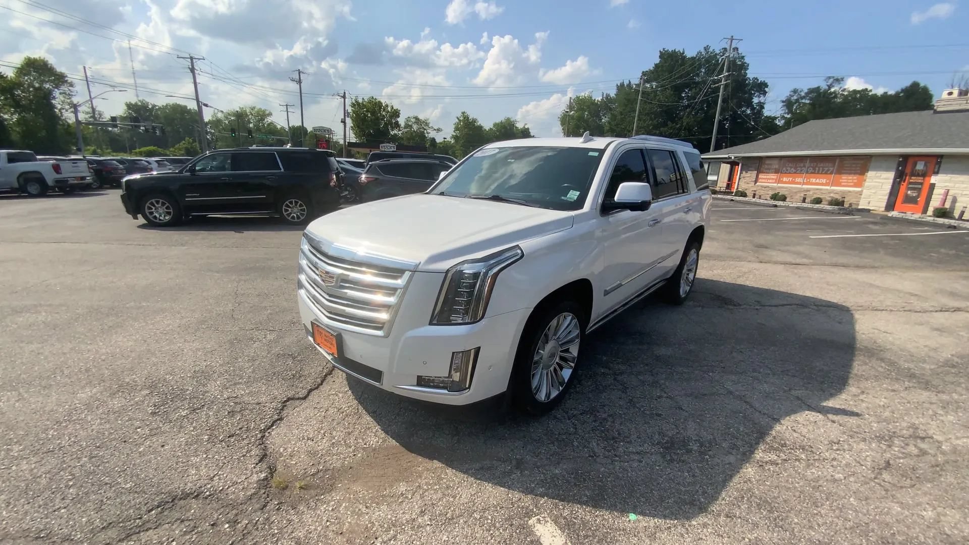 Used 2017 Cadillac Escalade Platinum RWD image 4