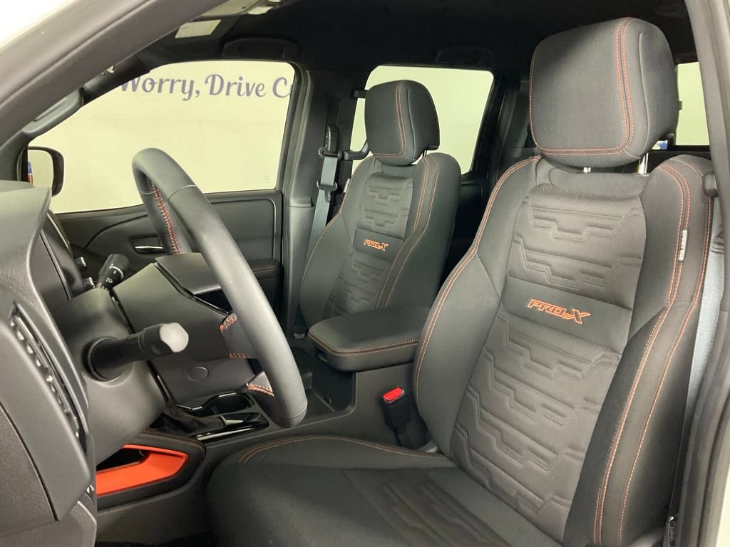 Used 2024 Nissan Frontier Pro-X RWD image 14
