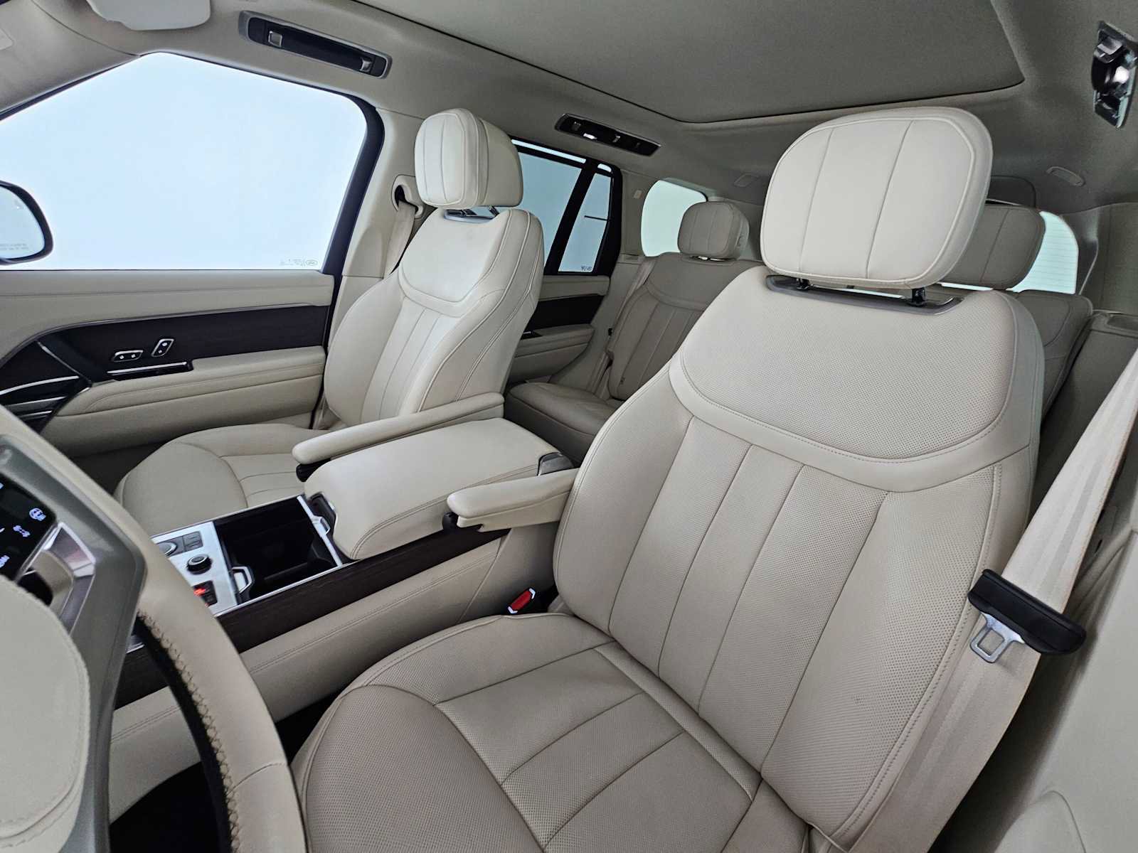 Used 2023 Land Rover Range Rover SE AWD/4WD image 21