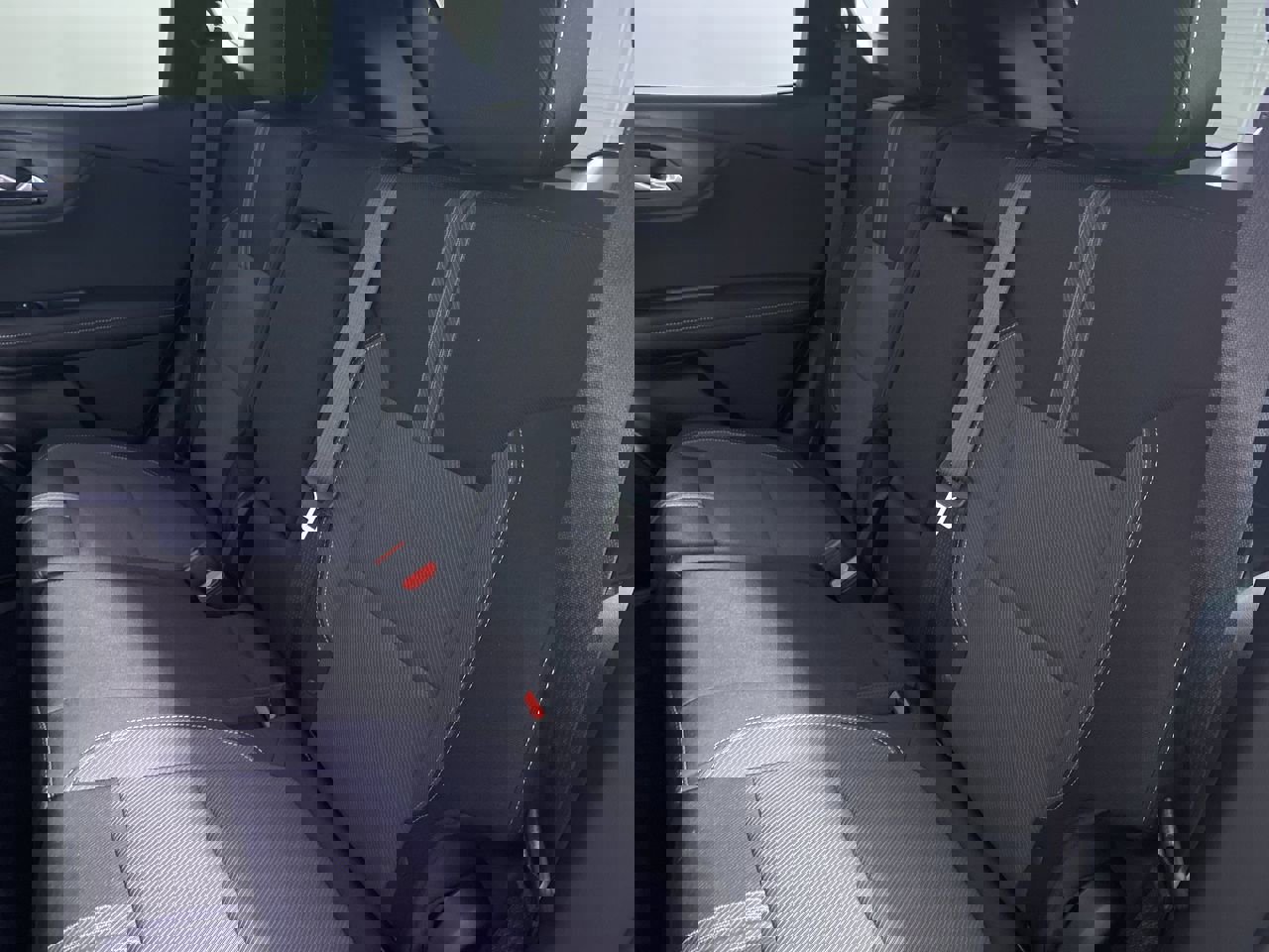 Certified 2024 Chevrolet Blazer LT w/ Convenience Package image 12