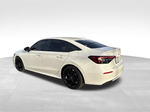 Used 2025 Honda Civic Sport image 3