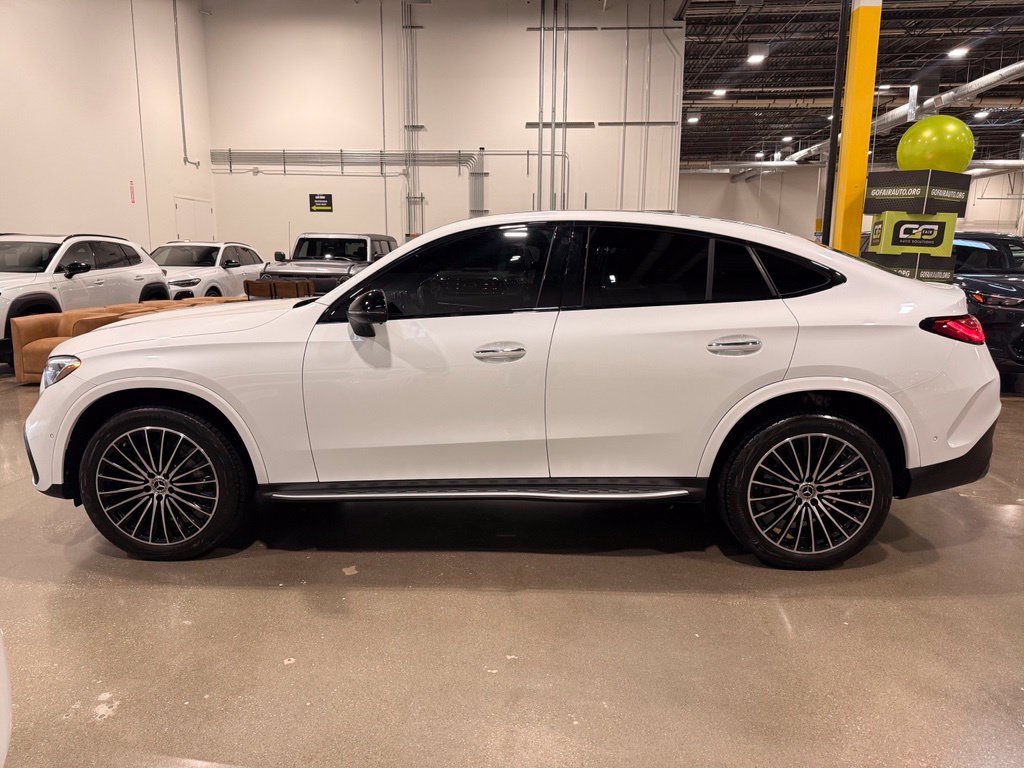 Used 2024 Mercedes-Benz GLC 300 4MATIC image 8