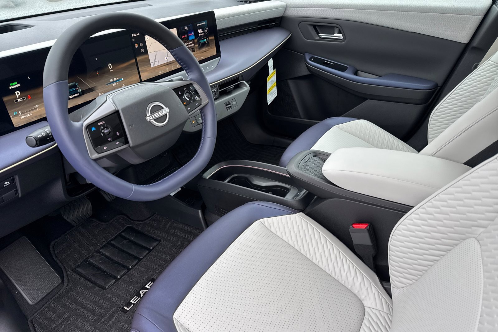 New 2026 Nissan Leaf Platinum+ w/ Cargo Package (Platinum+) image 7