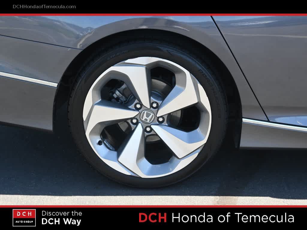 Used 2018 Honda Accord Touring image 25
