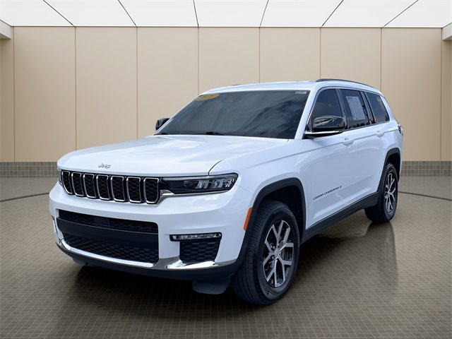 Certified 2025 Jeep Grand Cherokee L Limited w/ Trailer Tow Package