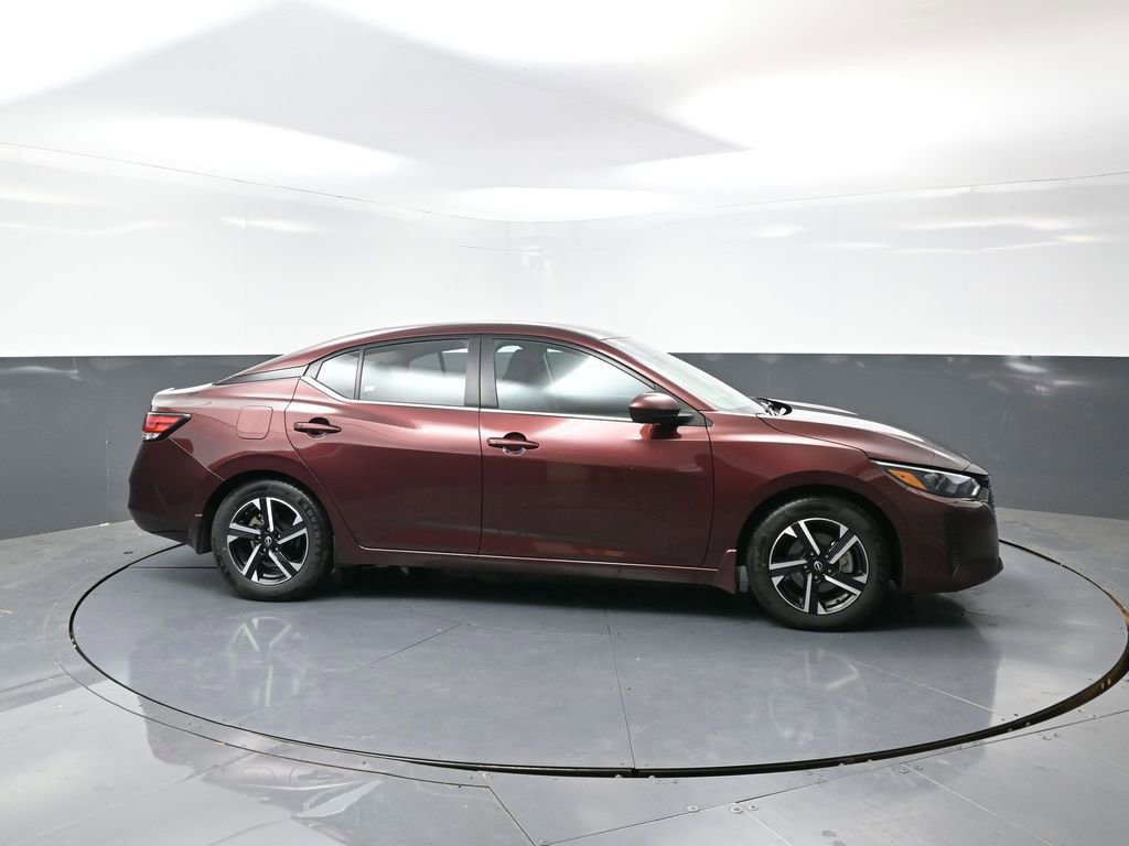 Used 2024 Nissan Sentra SV image 4