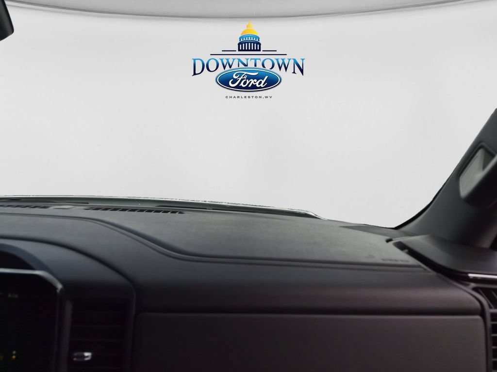 Used 2025 Chevrolet Silverado 1500 LT AWD/4WD image 35