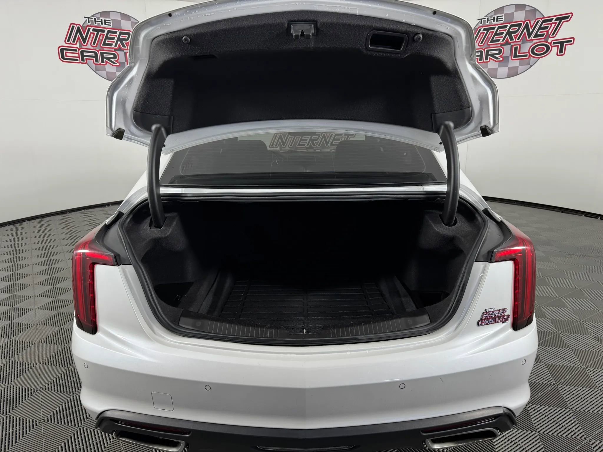 Used 2020 Cadillac CT5 Premium Luxury AWD/4WD image 31