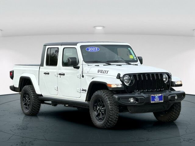 Used 2023 Jeep Gladiator Sport image 8