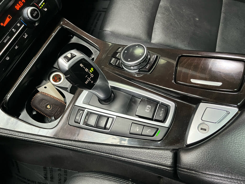 Used 2014 BMW 528i xDrive Sedan AWD/4WD image 21