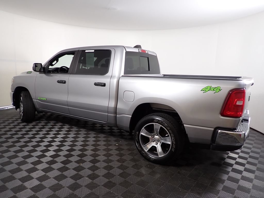 Used 2025 RAM 1500 Tradesman AWD/4WD image 11