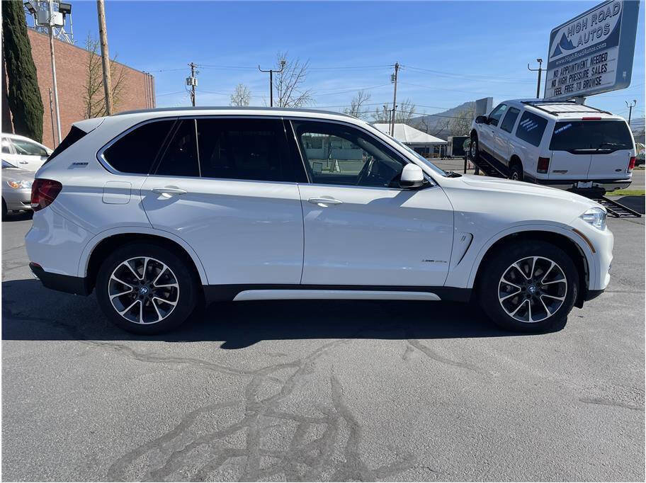 Used 2018 BMW X5 xDrive40e image 6