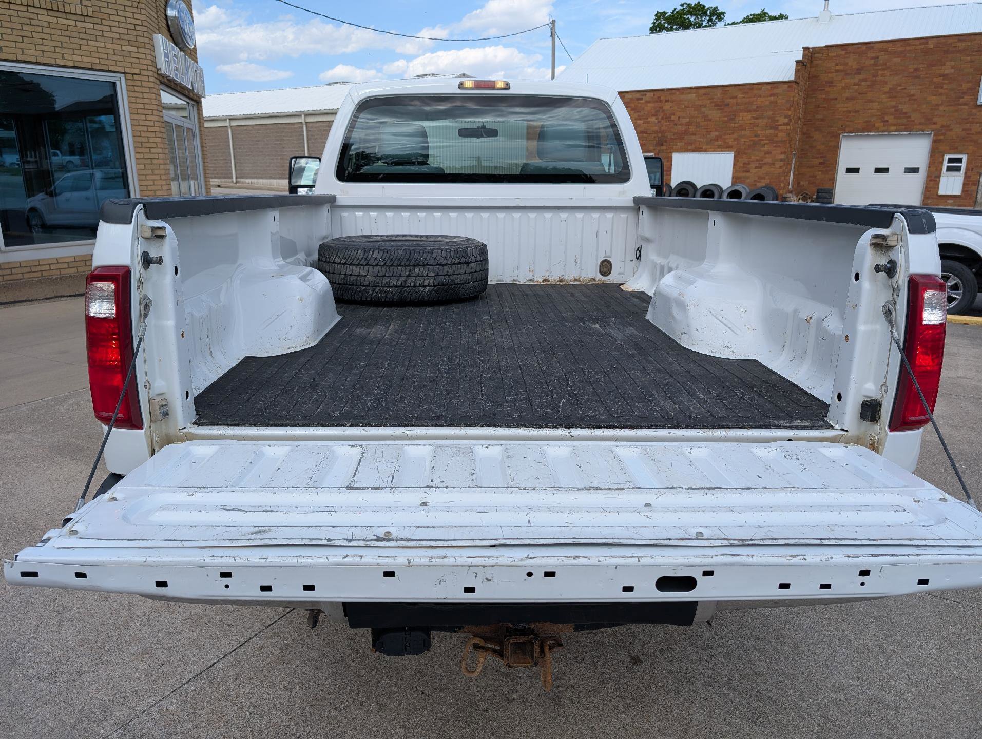 Used 2012 Ford F350 XLT w/ XLT Interior Pkg AWD/4WD image 21