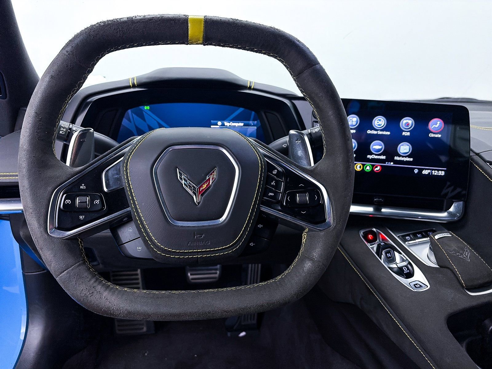 Used 2020 Chevrolet Corvette Stingray Premium Cpe w/ 3LT Preferred Equipment Group image 24