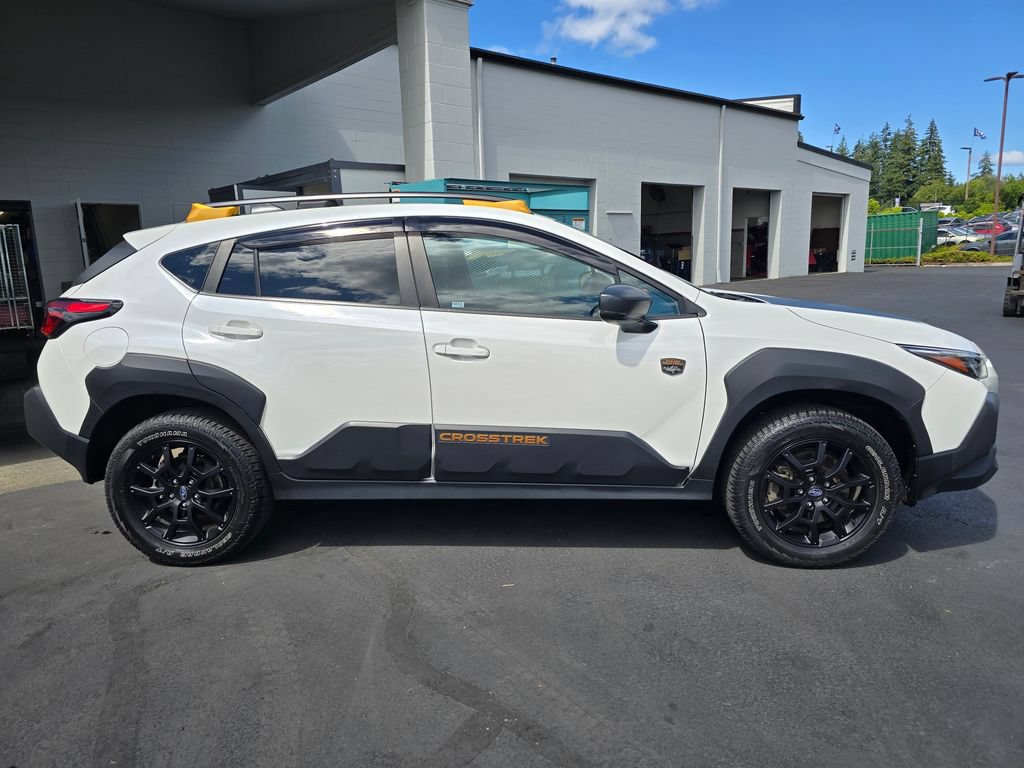 Certified 2024 Subaru Crosstrek 2.5i Wilderness w/ Crosstrek Mirror Package AWD/4WD image 3