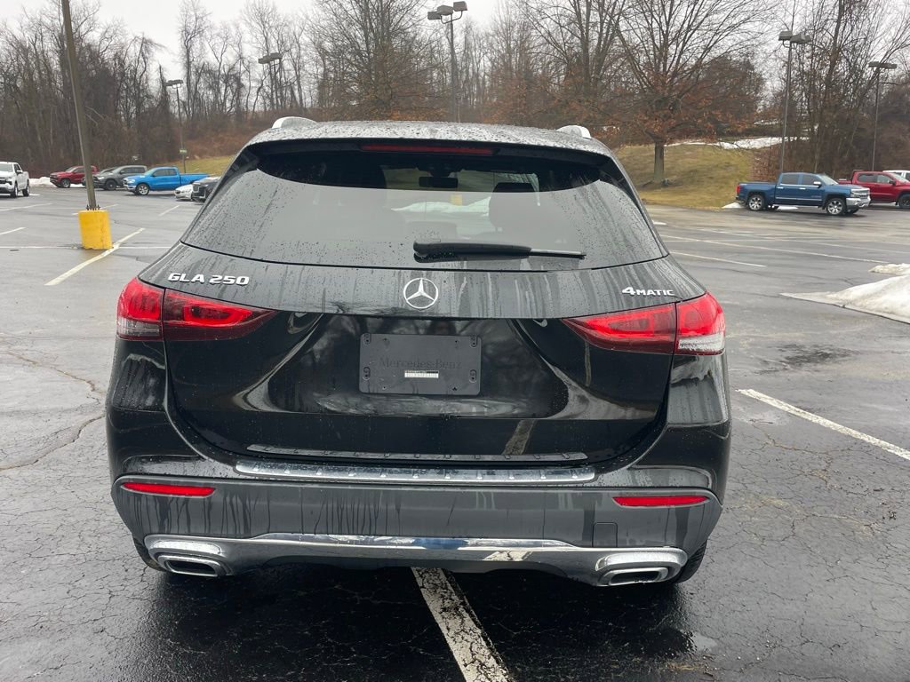 Used 2023 Mercedes-Benz GLA 250 4MATIC image 4