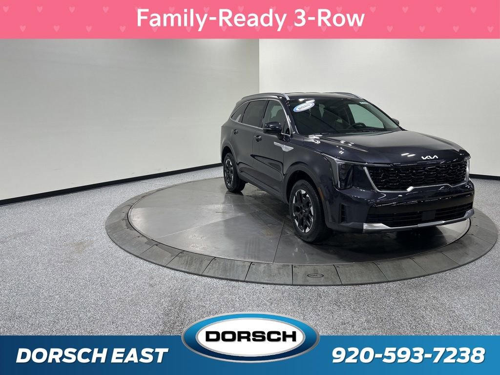 New 2026 Kia Sorento S image 2