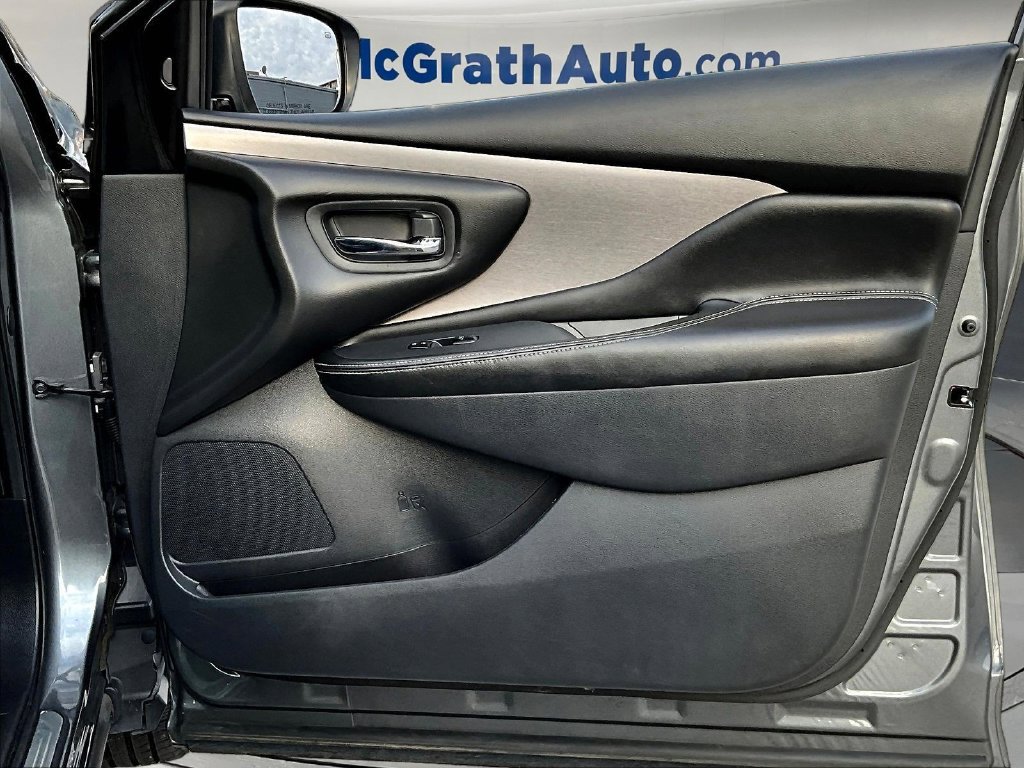 Used 2023 Nissan Murano SV AWD/4WD image 30
