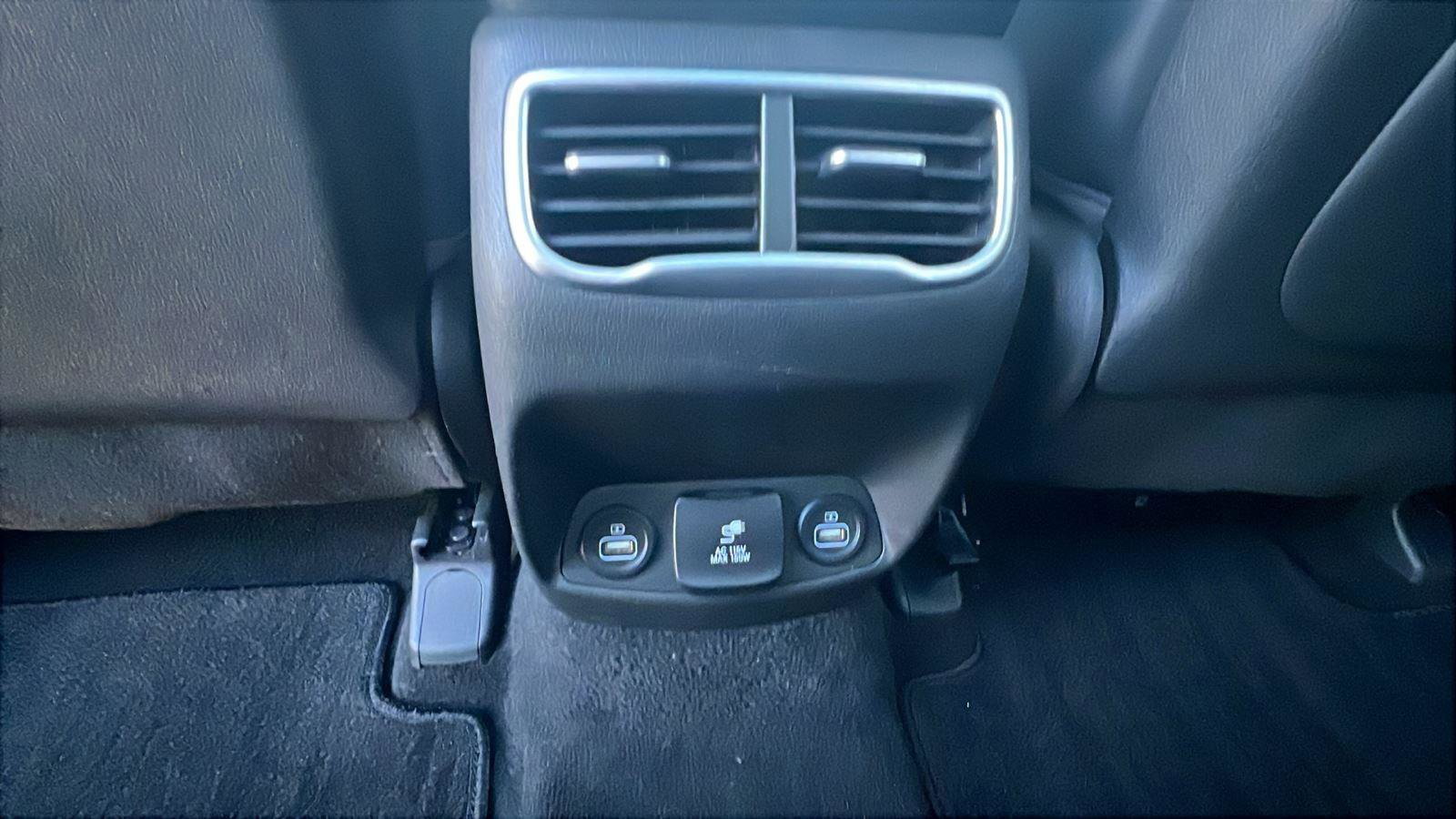 Used 2023 Hyundai Santa Fe Calligraphy image 22