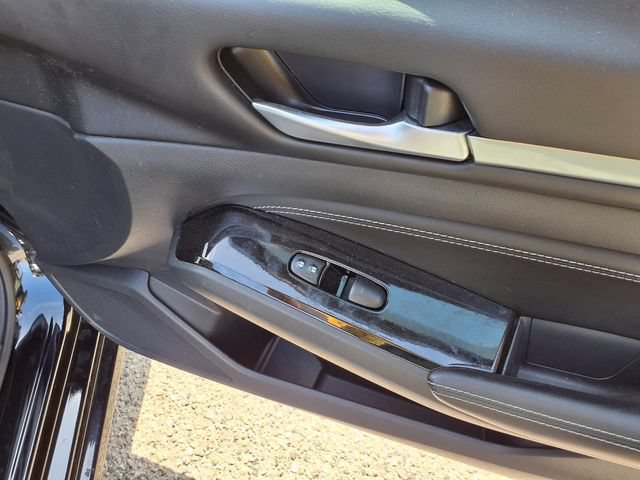 Used 2023 Nissan Altima 2.5 SV w/ SV Premium Package FWD image 28
