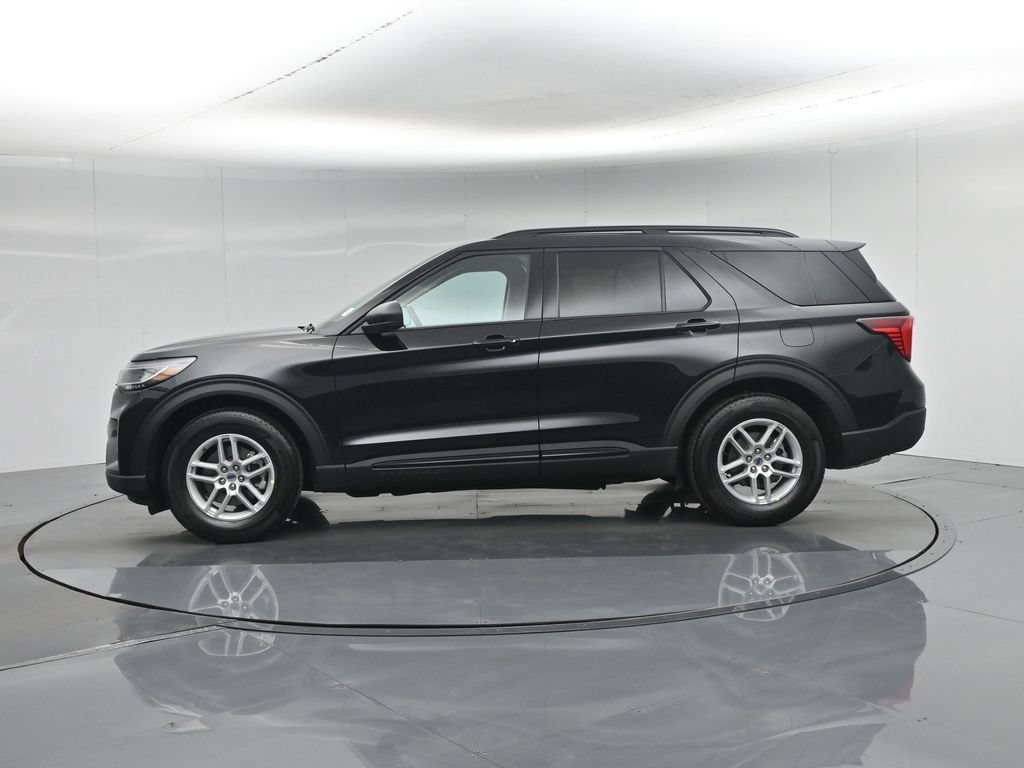 New 2026 Ford Explorer Active RWD image 29
