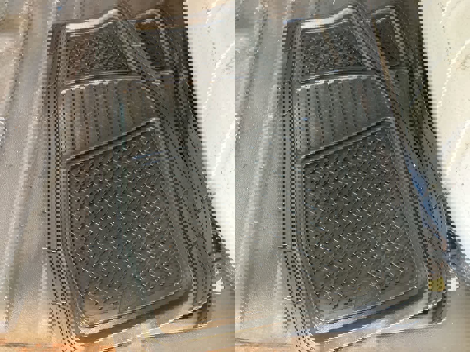 Used 2013 Ford Transit Connect XLT image 22