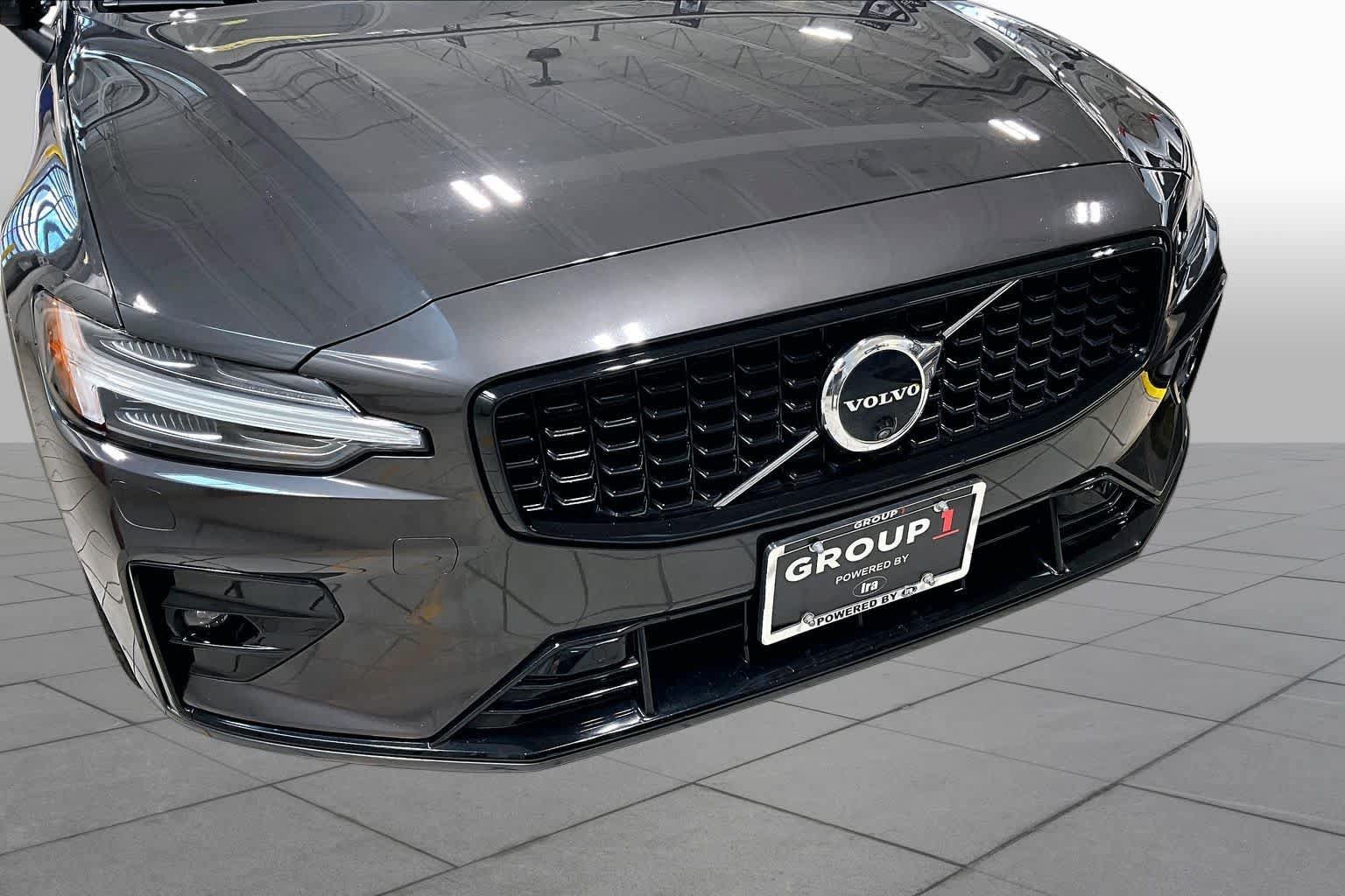 Used 2024 Volvo S60 B5 Plus AWD/4WD image 30