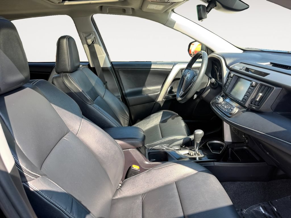 Certified 2016 Toyota RAV4 Limited AWD/4WD image 15