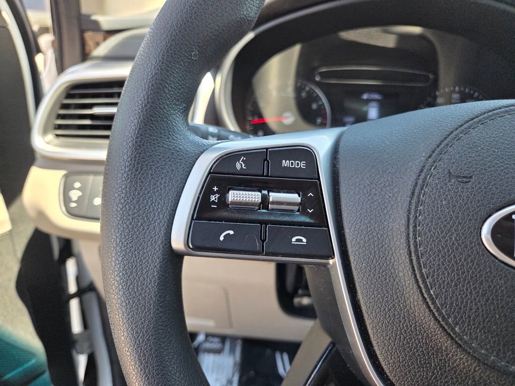 Used 2020 Kia Sorento LX image 29